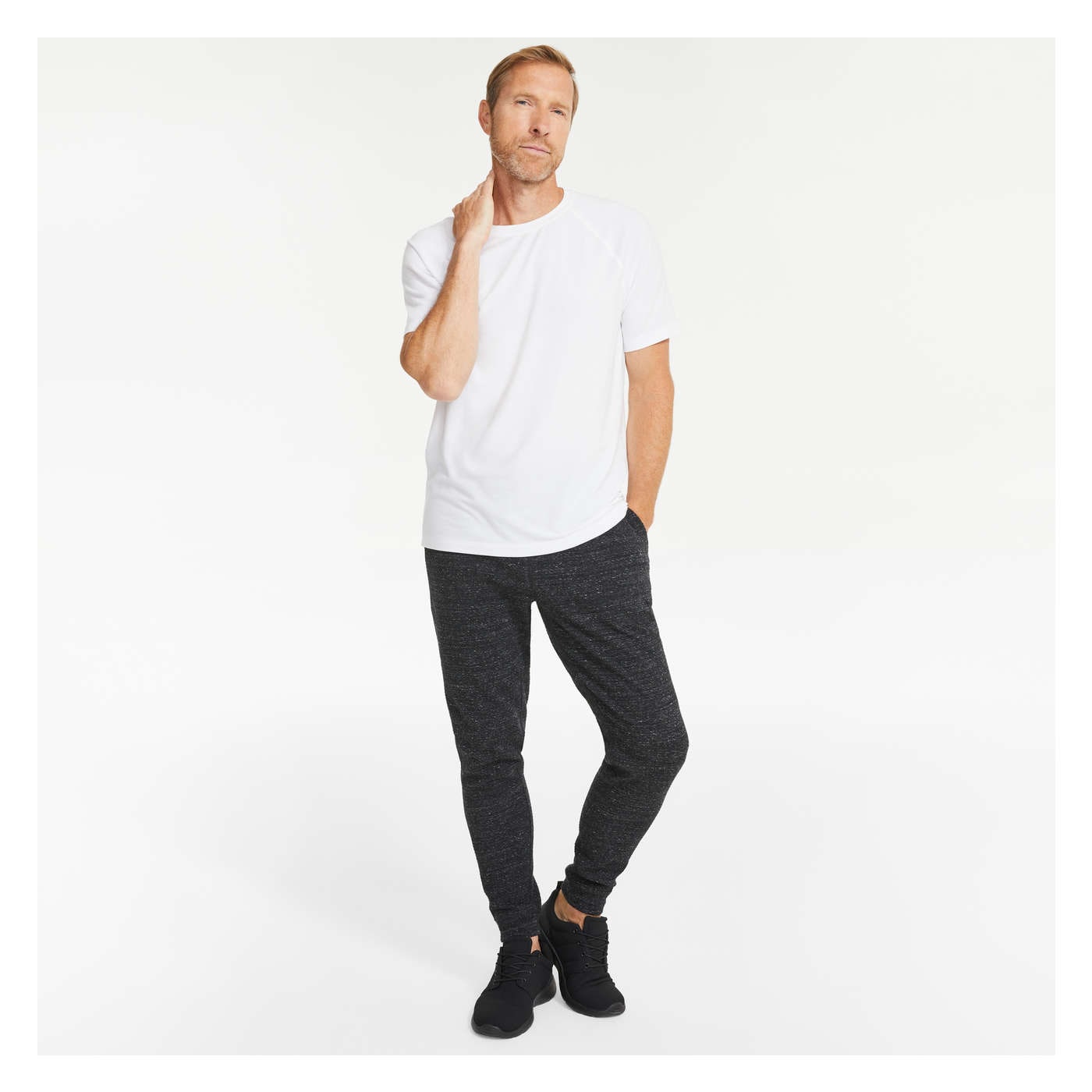 Men's Moisture-Wicking Crew Neck Tee