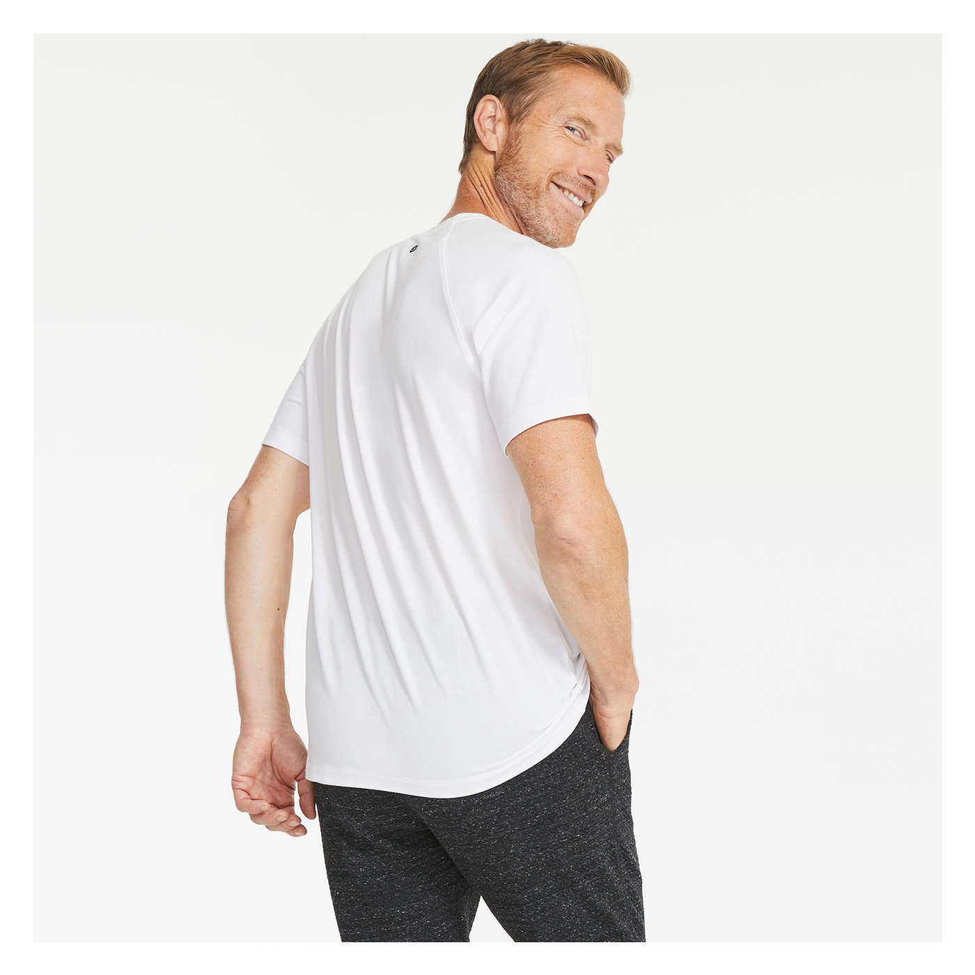 Men's Moisture-Wicking Crew Neck Tee