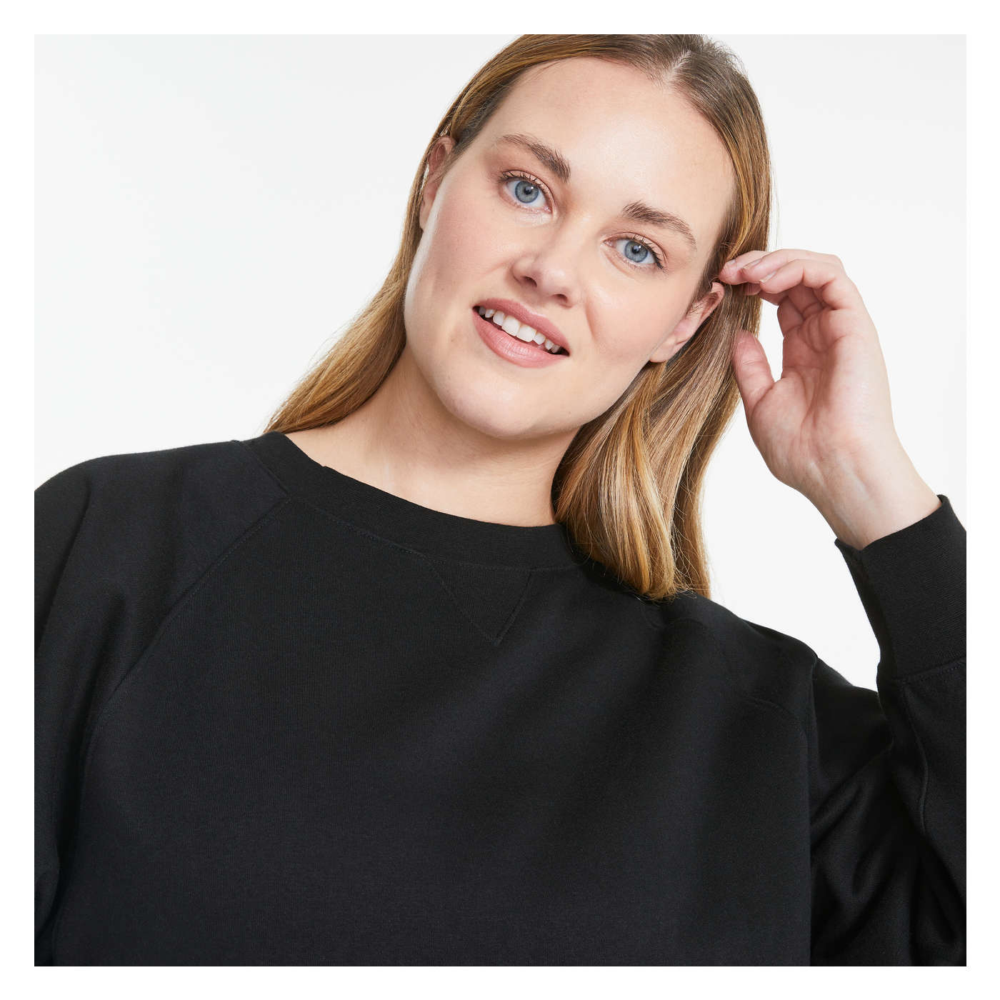 Women+ Crew Neck Pullover