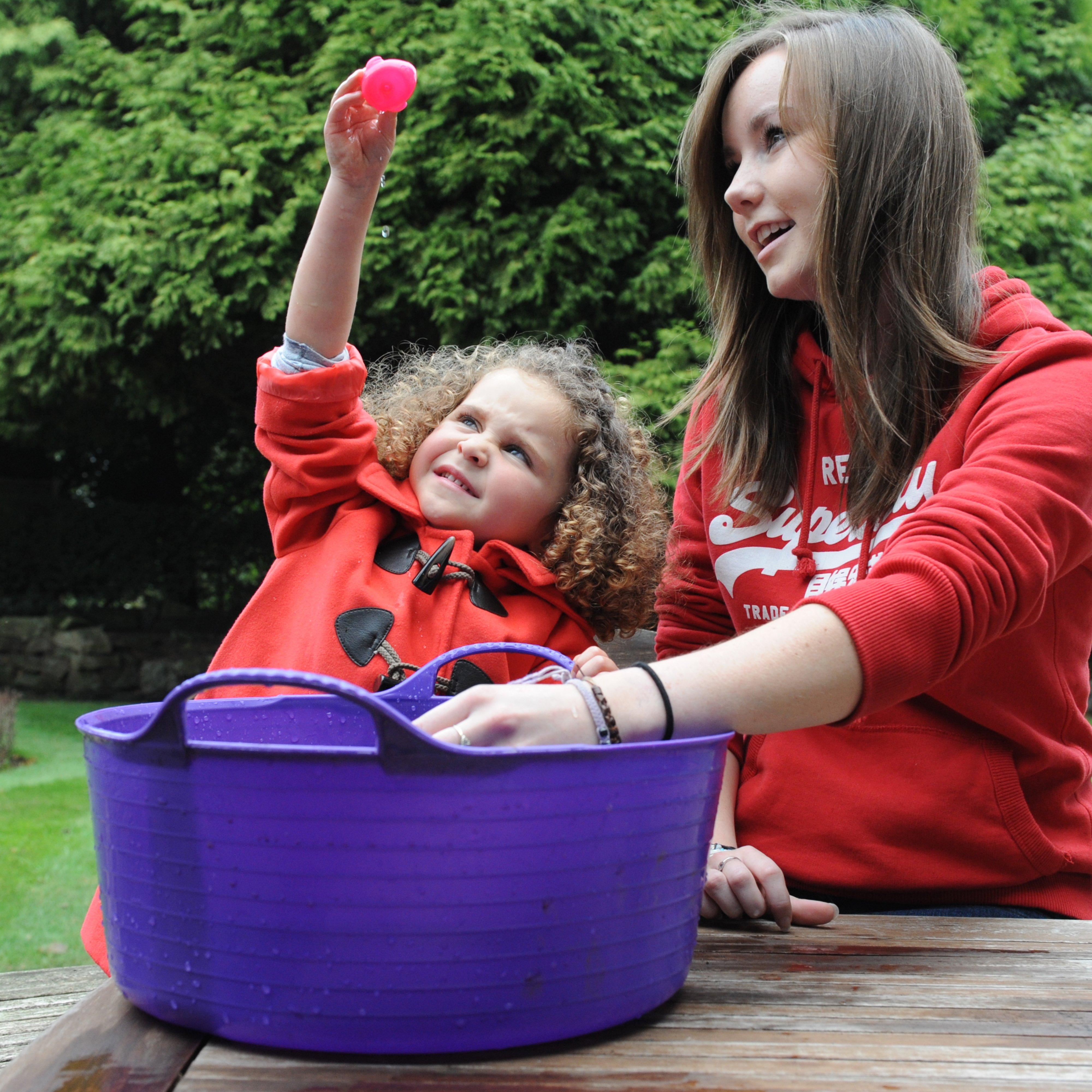 Flexible Shallow Tub