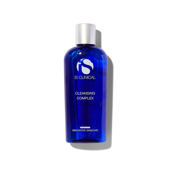 iS Clinical<br>Cleansing Complex.