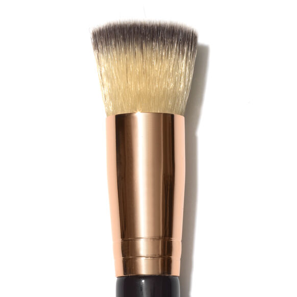 Charlotte Tilbury<br>Hollywood Complexion Brush