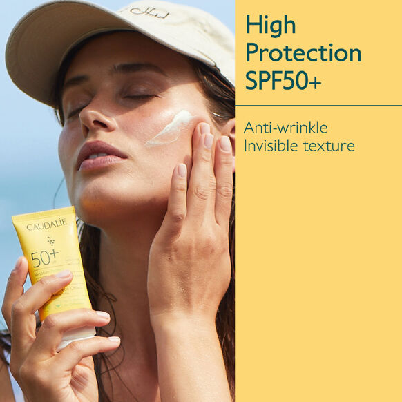 Caudalie<br>Very High Protection Lightweight Cream SPF50+