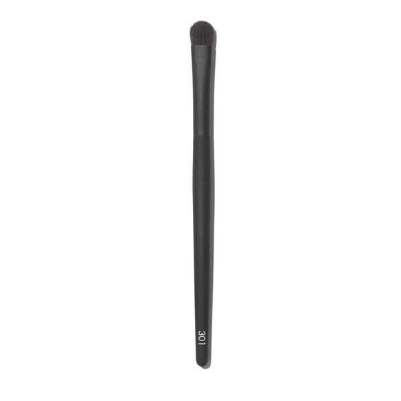 Space NK<br>Brush 301 - Concealer and Eyeshadow