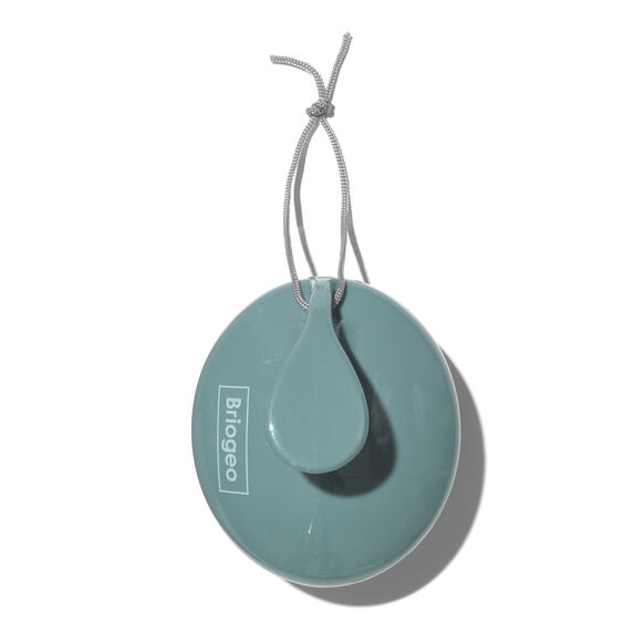 Briogeo<br>Scalp Revival™ Stimulating Therapy Massager