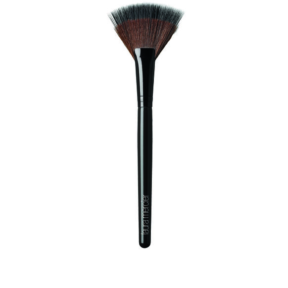 Laura Mercier<br>Fan Powder Brush
