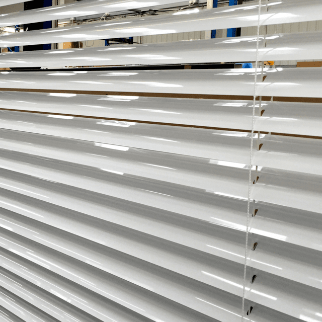 Dometic Oceanair Skyvenetian Alloy