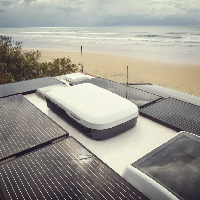 Dometic FreshJet FJX7 3000