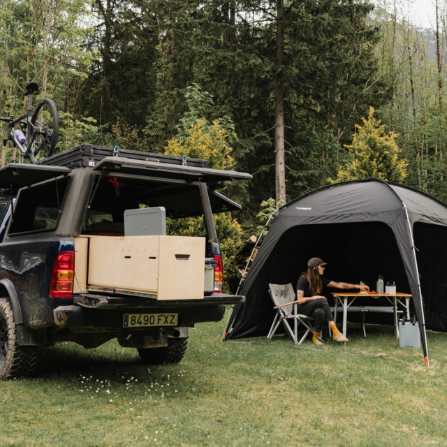 Dometic GO Compact Camp Shelter Door & Wall Kit