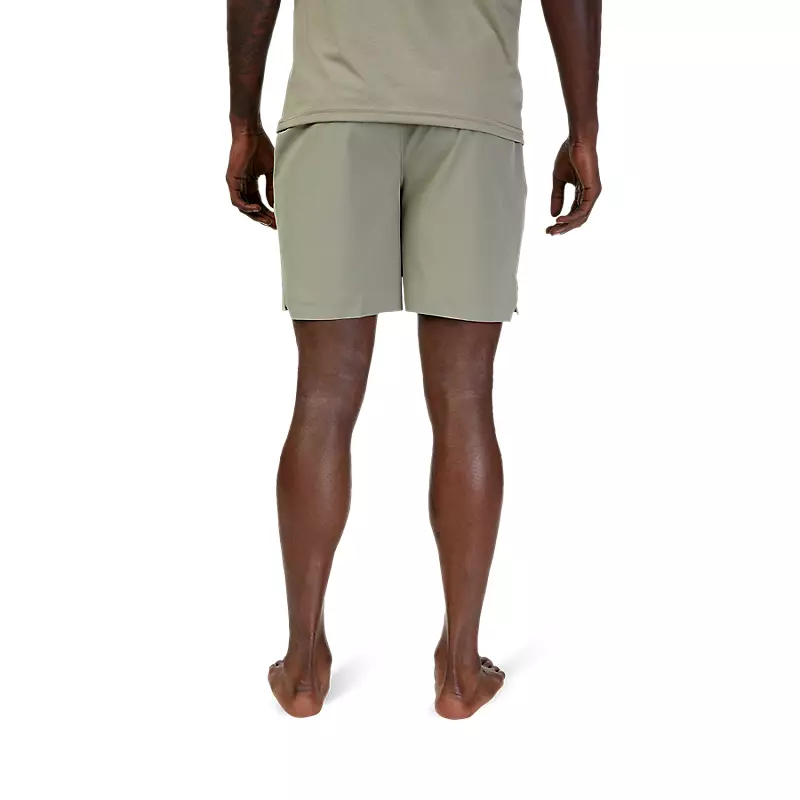 Core 7" Linerless Shorts