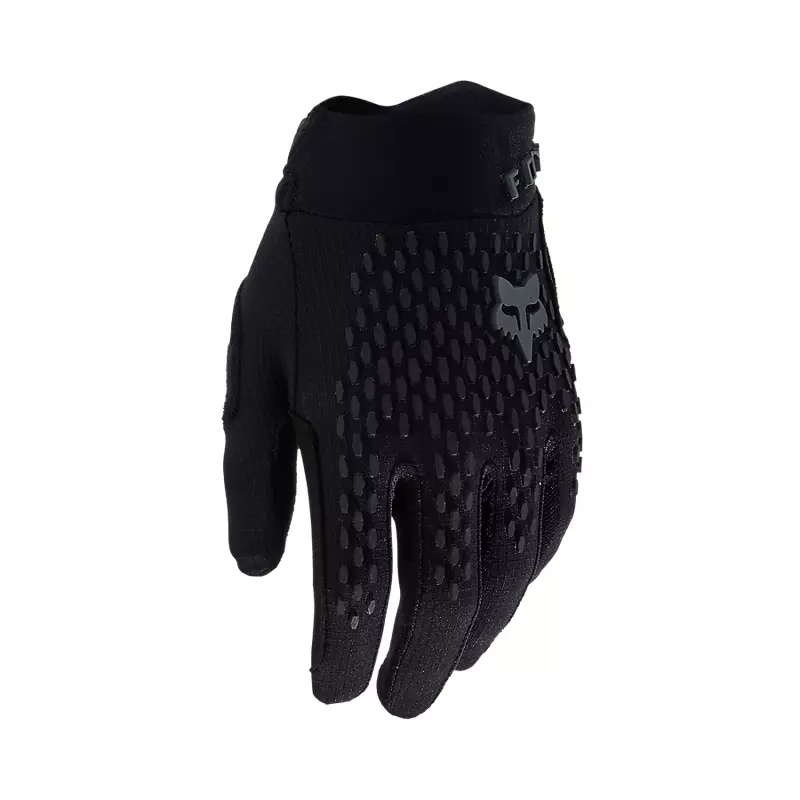 Youth Defend Gloves