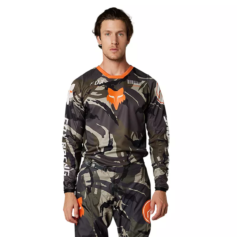180 rag & bone® Camo Jersey