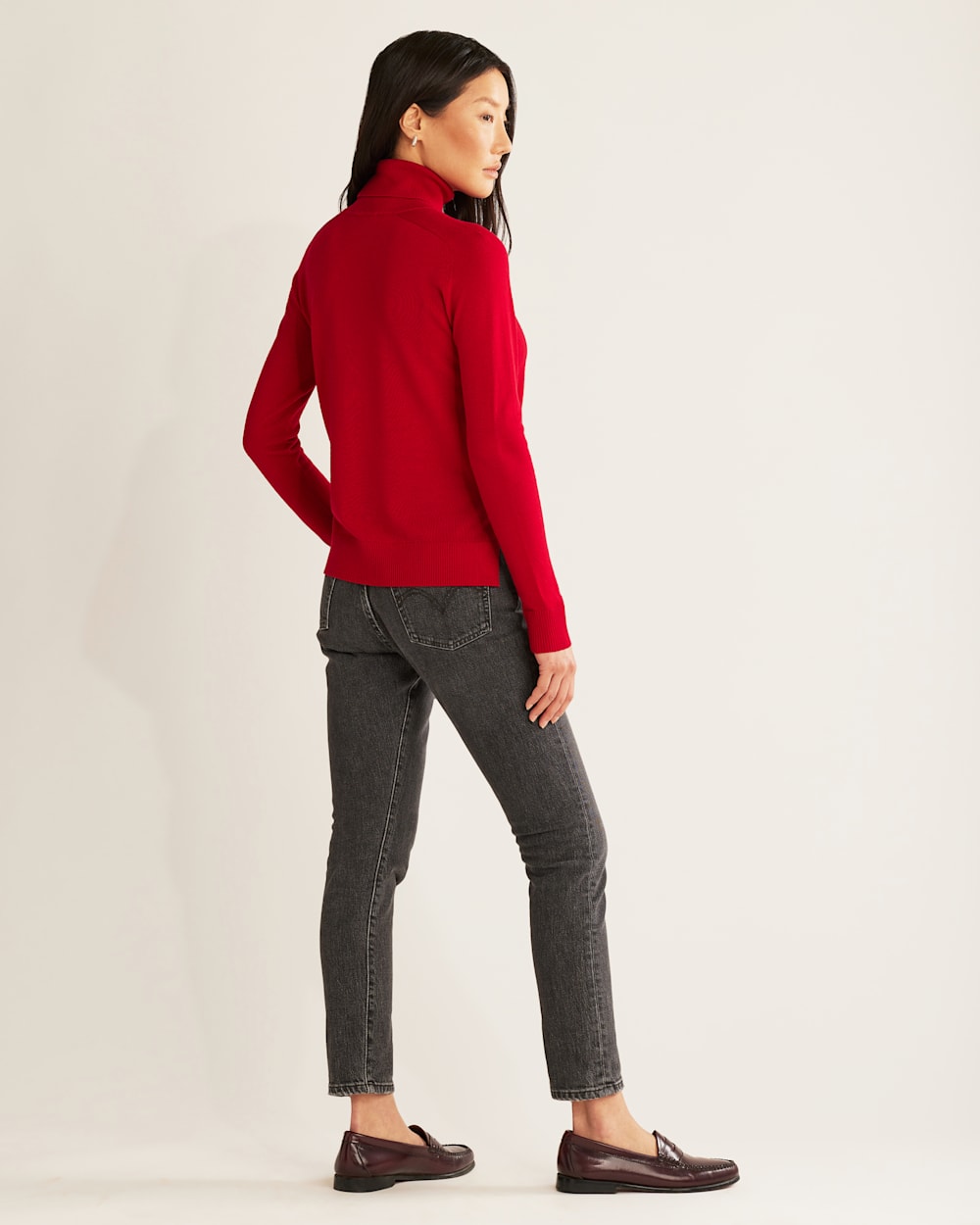 WOMEN'S RAGLAN MERINO TURTLENECK