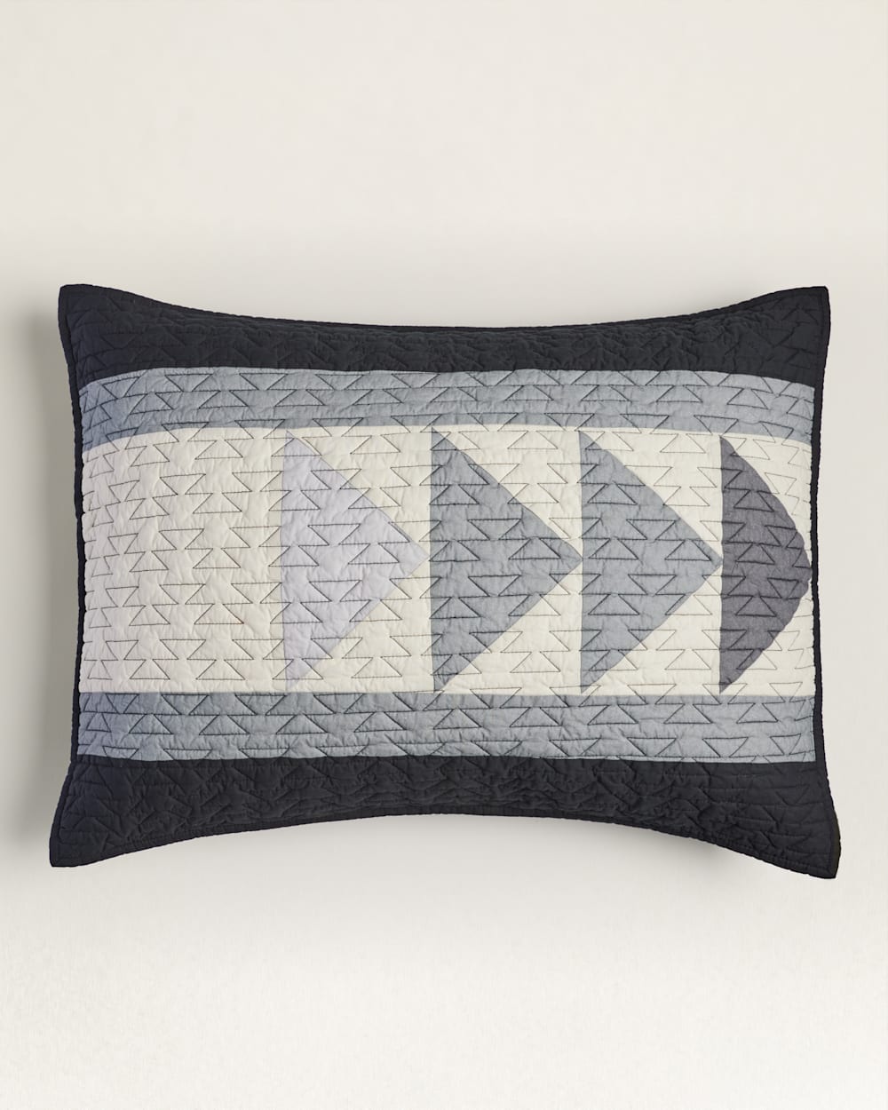 SHADOW PEAK PIECED QUILT SET