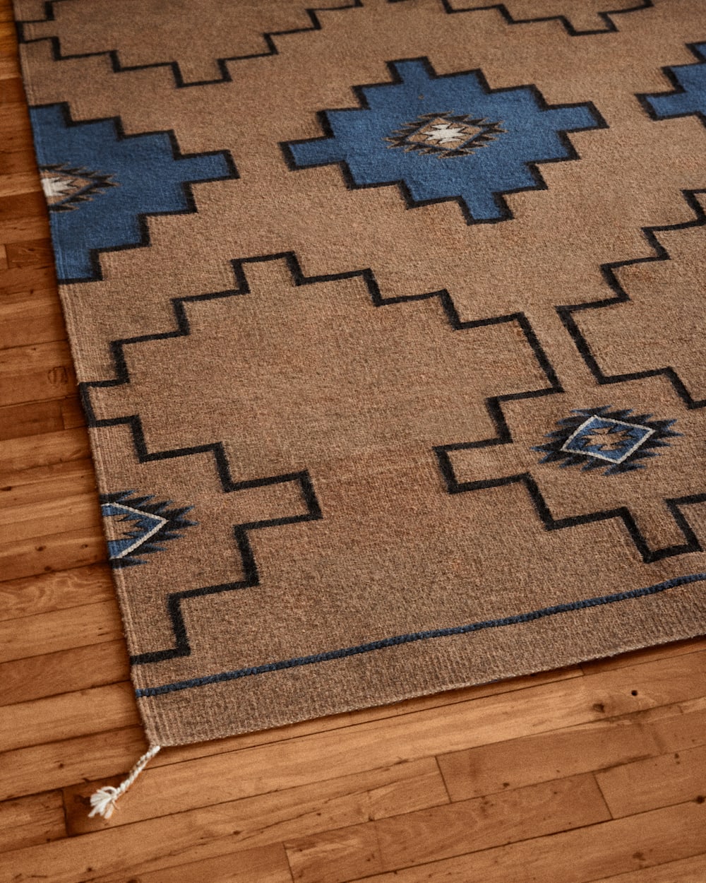 STEPS TO THE SKY TIERRA RUG