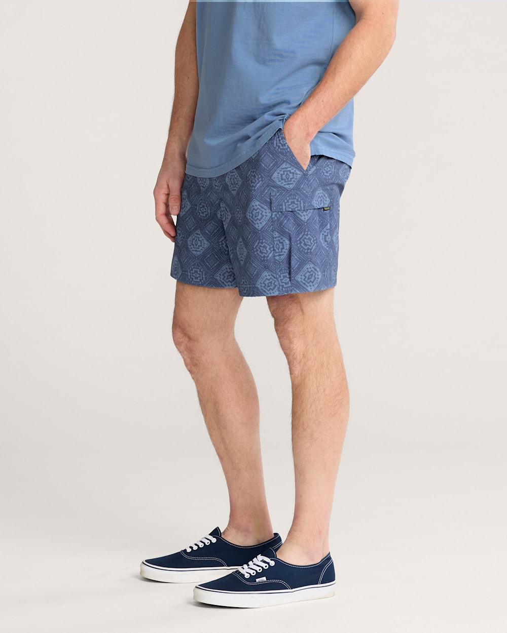 BEACH BLANKET FIELDER CARGO SHORTS
