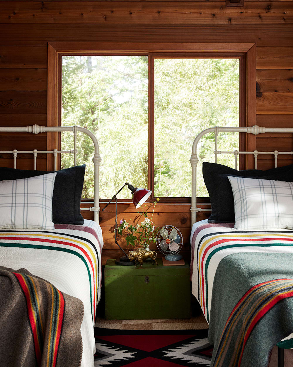 GLACIER NATIONAL PARK PIECED QUILT SET