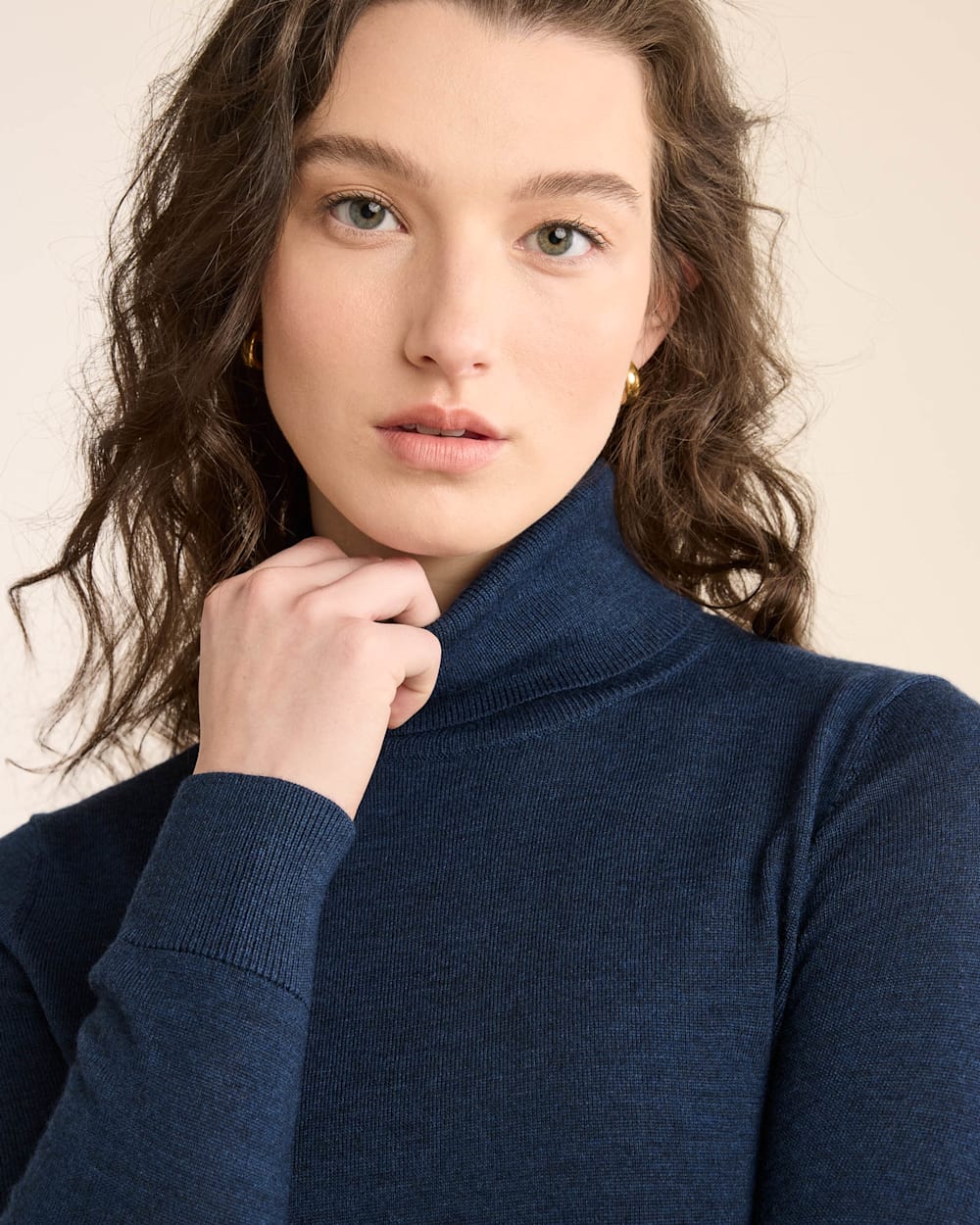 WOMEN'S MERINO TURTLENECK