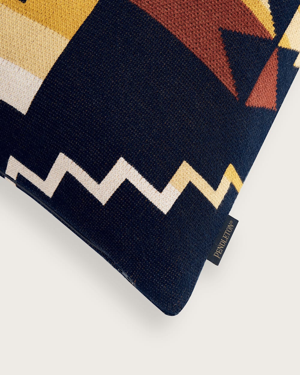 FOUR CORNERS KNIT PILLOW