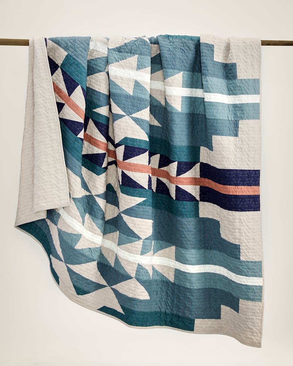 MEDICINE BOW PIECED QUILT SET