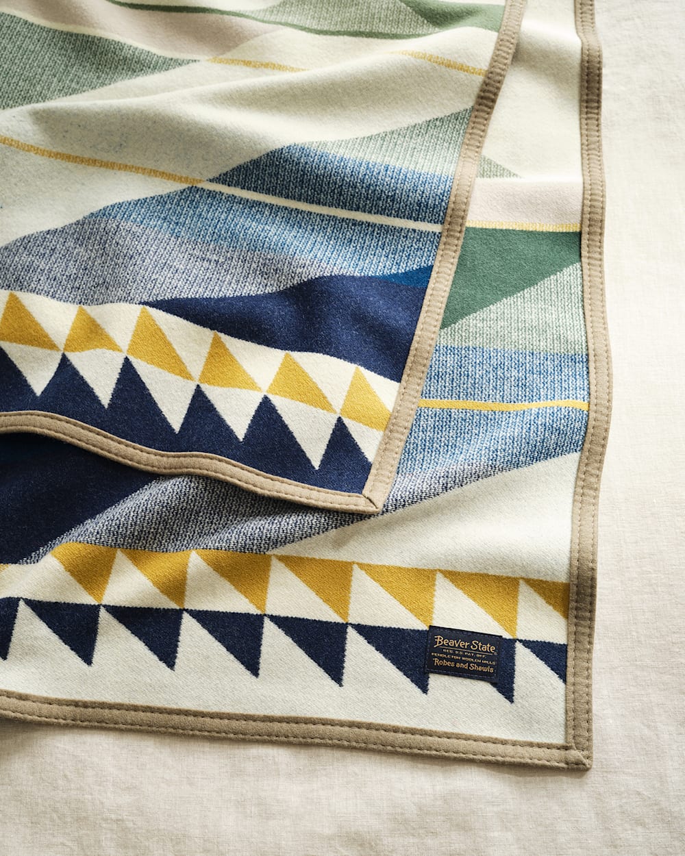 FOSSIL SPRINGS BLANKET