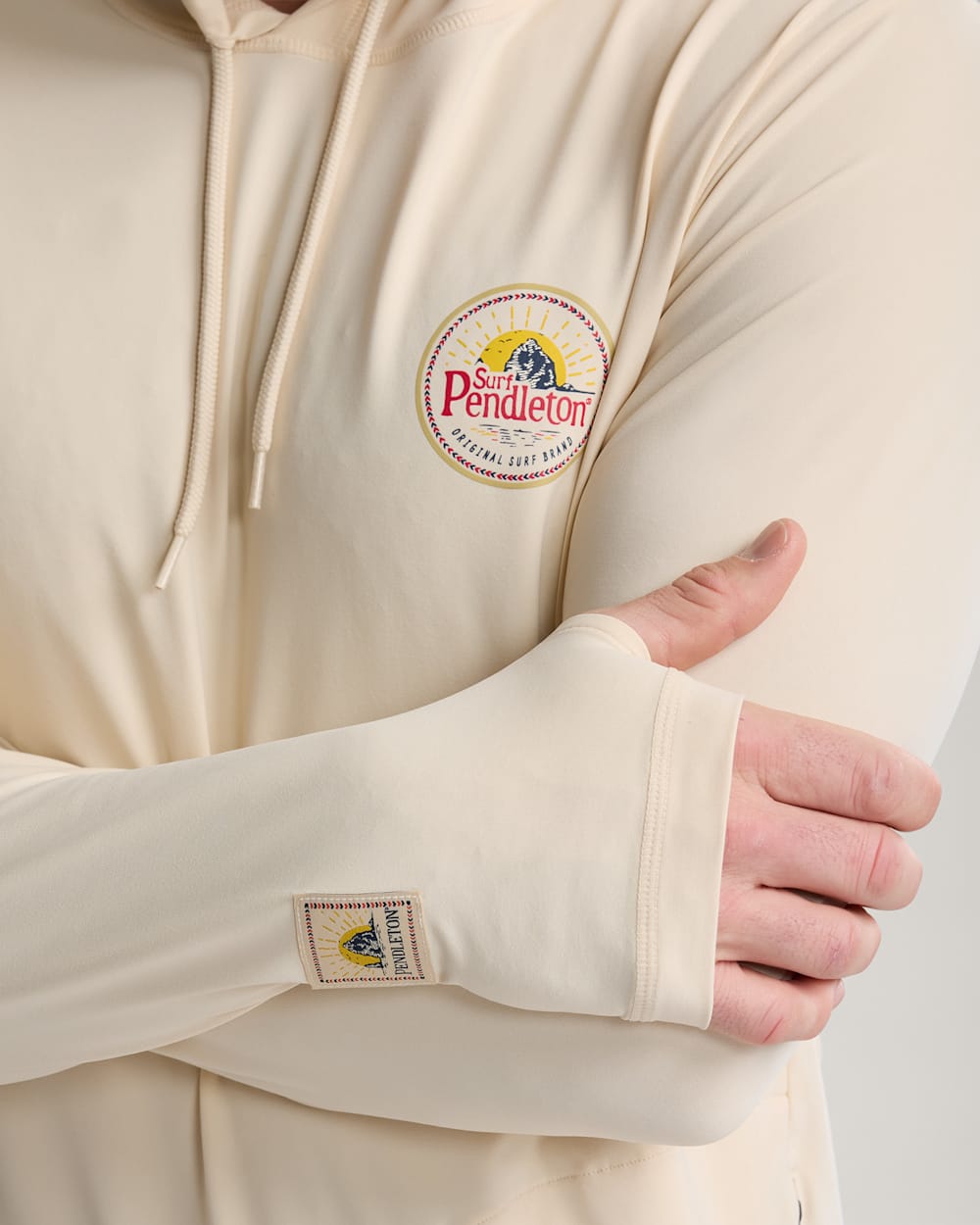 HAYSTACK ROCK UNISEX LONG-SLEEVE RASHGUARD