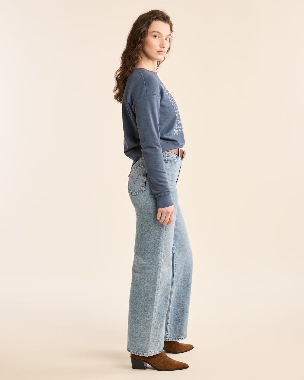 WOMEN'S SQUARE GRAPHIC FRENCH TERRY CREWNECK