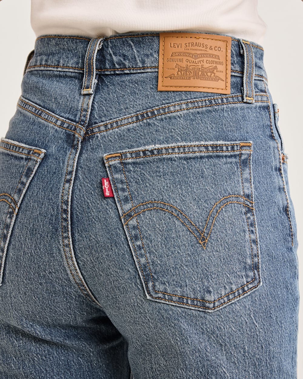 WOMEN'S LEVI'S RIBCAGE STRAIGHT ANKLE JEANS