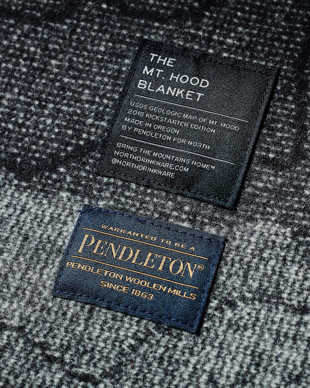 NORTH DRINKWARE X PENDLETON MT. HOOD BLANKET