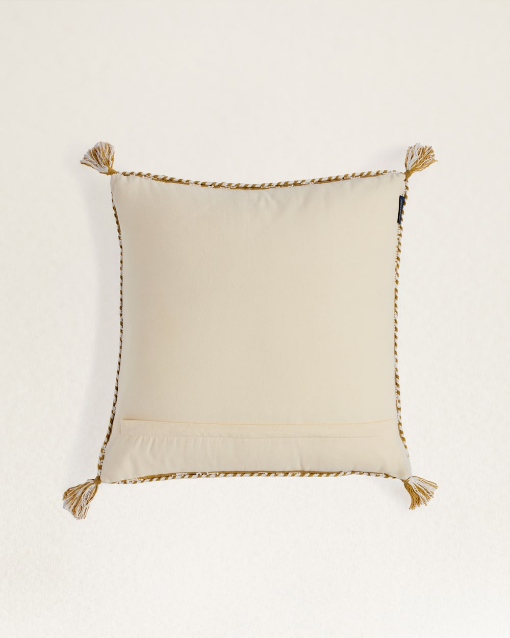 SADDLEBROOK PILLOW