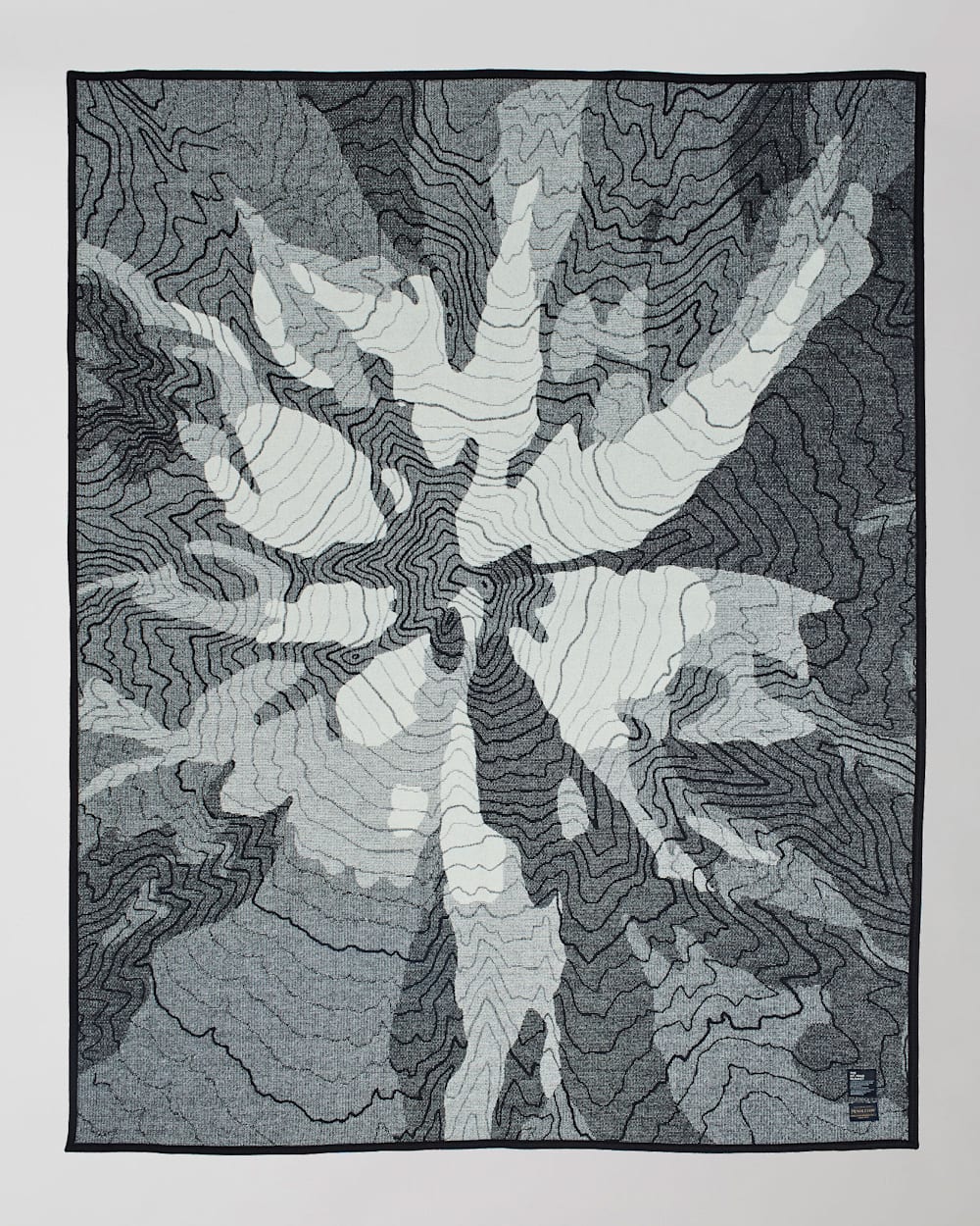 NORTH DRINKWARE X PENDLETON MT. HOOD BLANKET