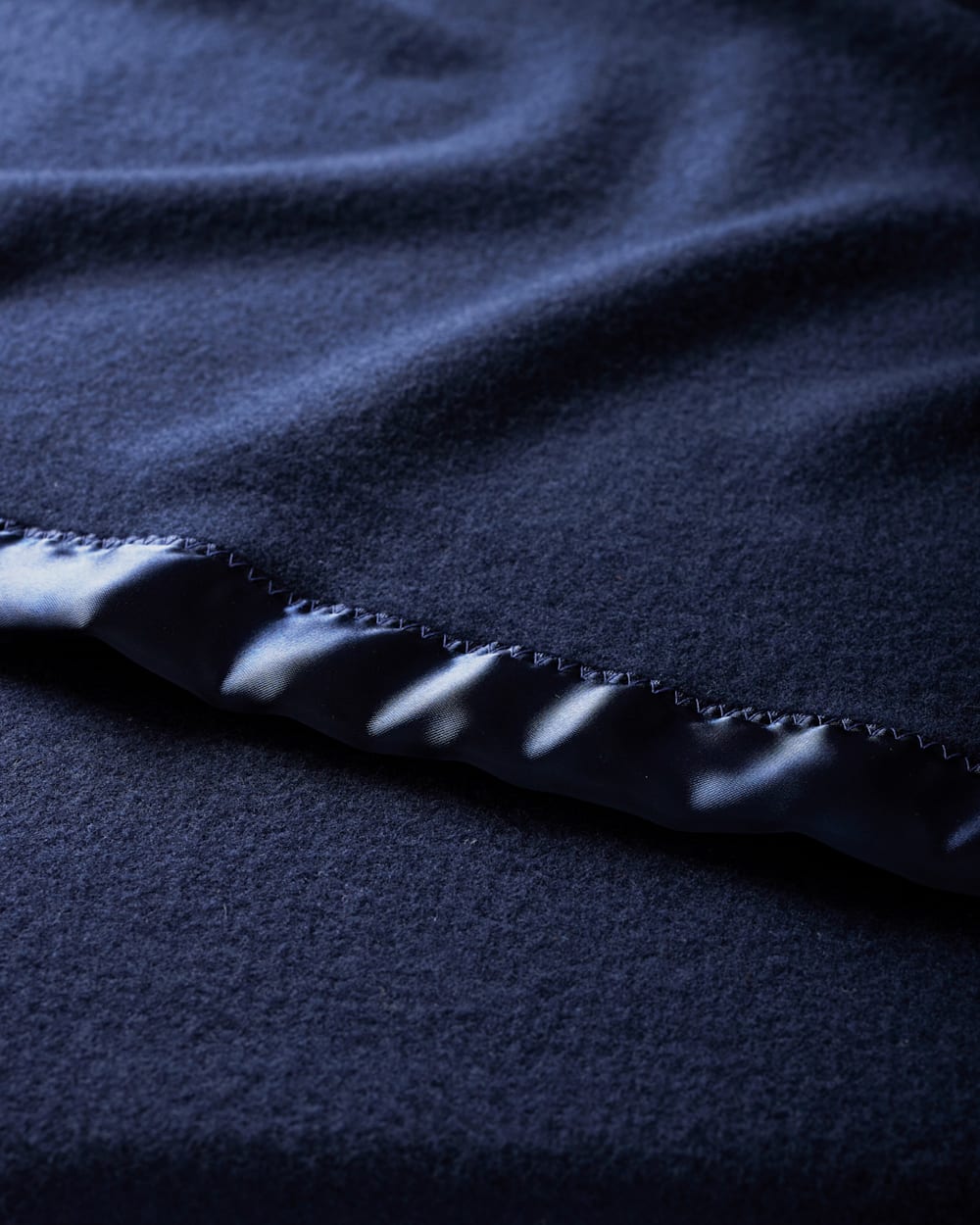 HEIRLOOM CLASSIC MERINO BLANKET