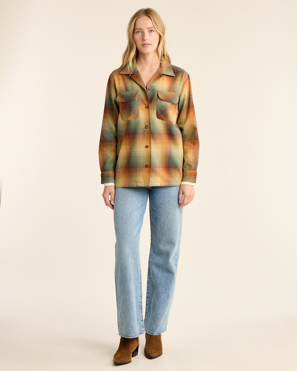 WOMEN'S PLAID BOYFRIEND BOARD SHIRT