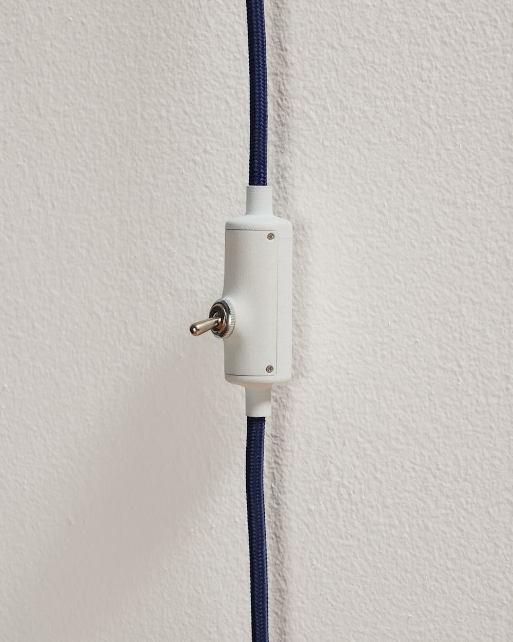 PALM DESERT PLUG-IN SCONCE