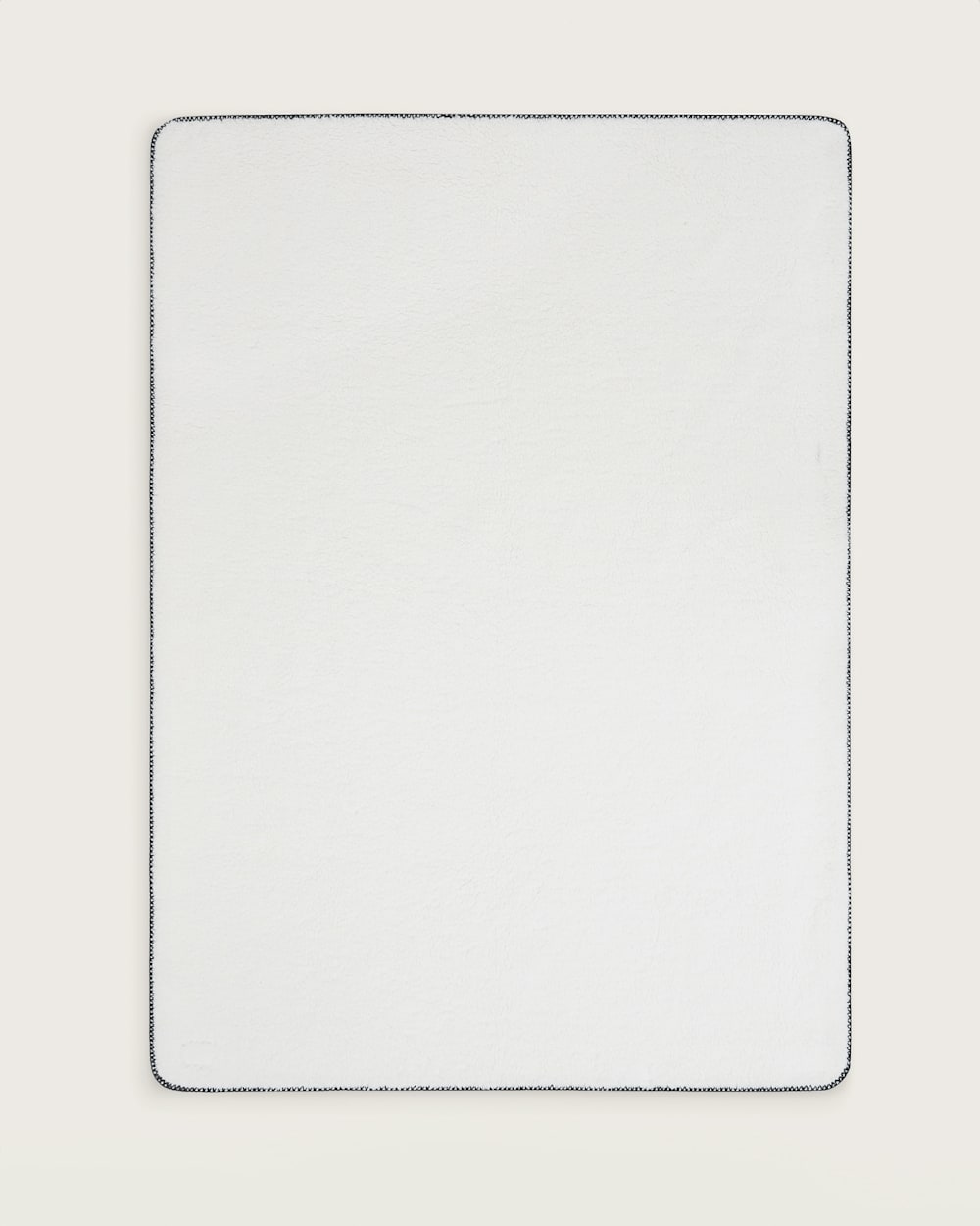 FOUR CORNERS SHERPA THROW