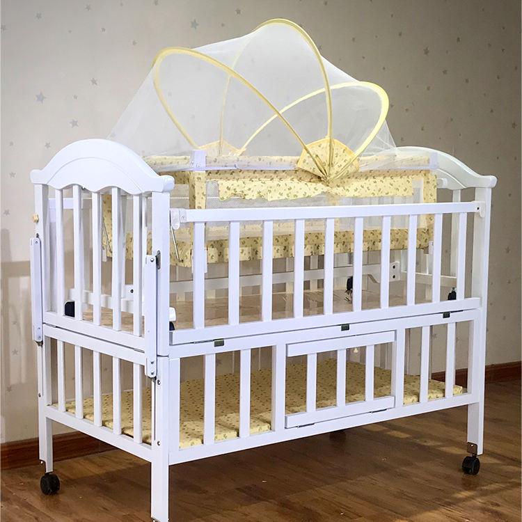 6 In 1 convertible crib and changer, muitifunctional pine wood baby bed