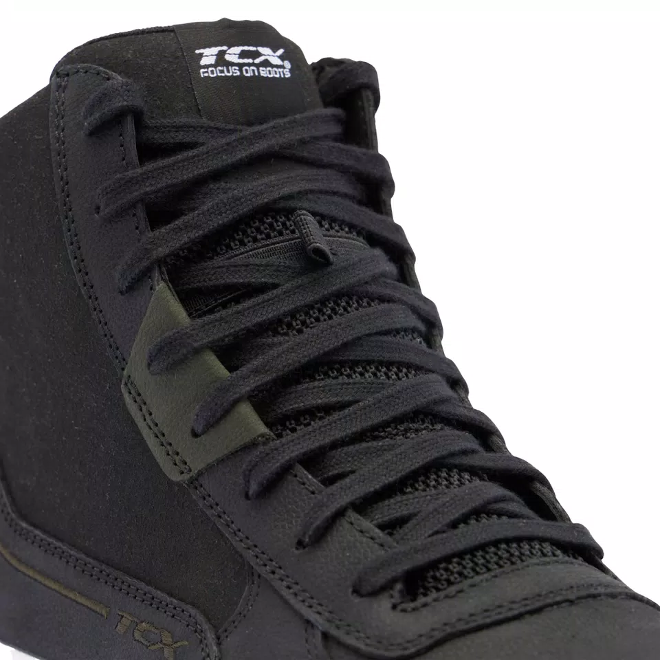 MOOD 2 GORE-TEX® - BLACK/WHITE/GREEN - DAINESE