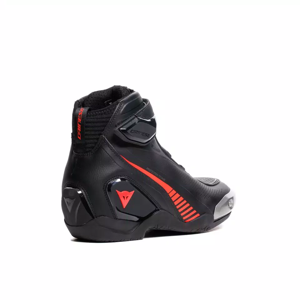 SUPERYA - SPORTS MOTORCYCLE SHOES - DAINESE