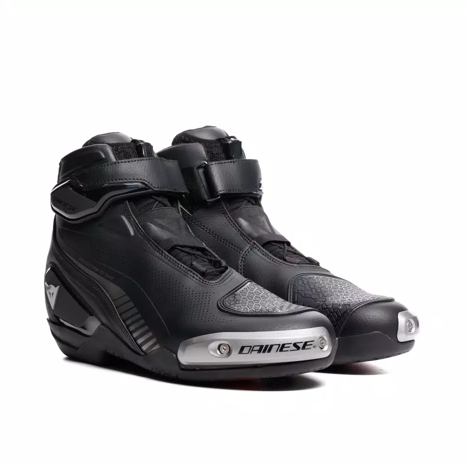 SUPERYA - SPORTS MOTORCYCLE SHOES - DAINESE