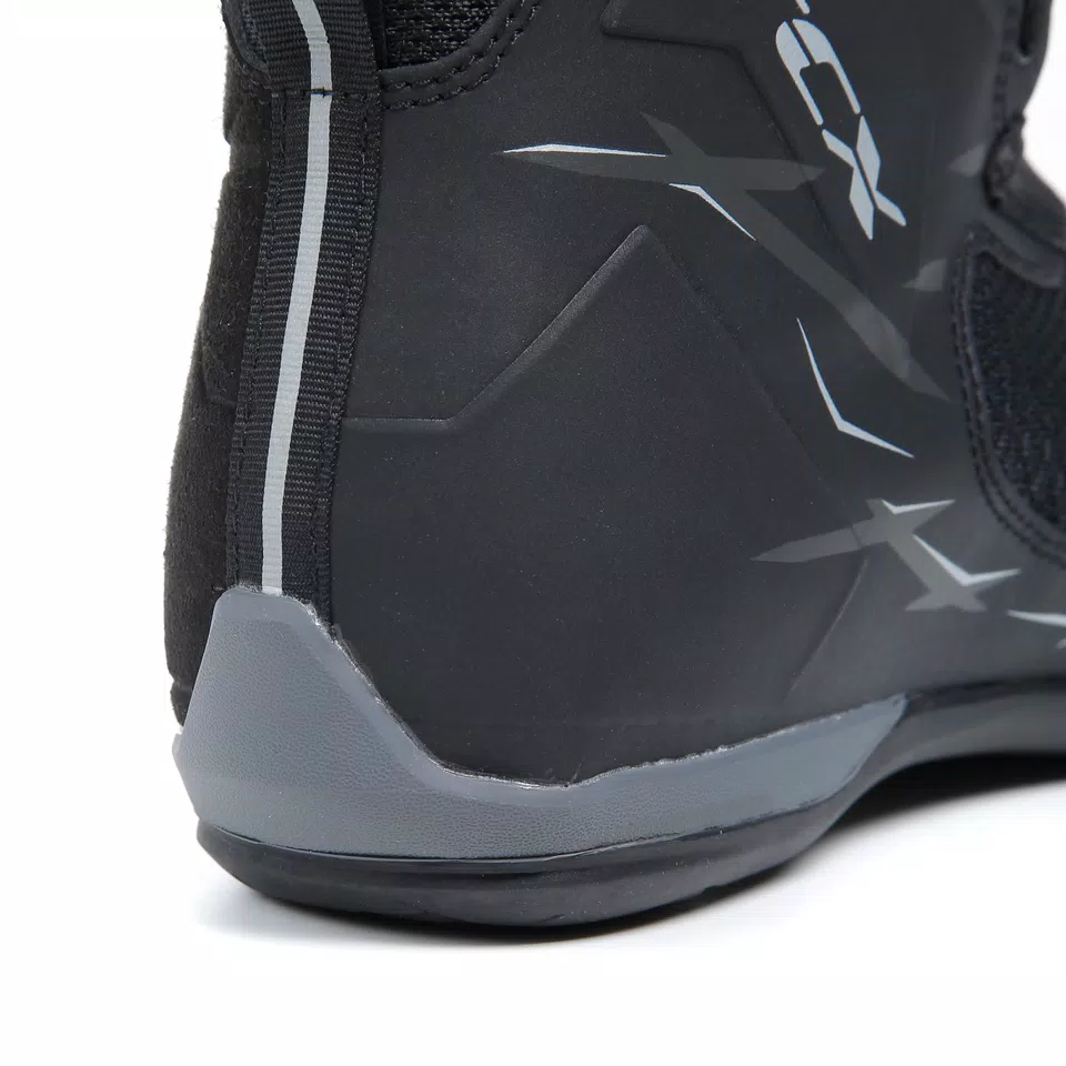 R04D AIR - BLACK/GRAY - DAINESE