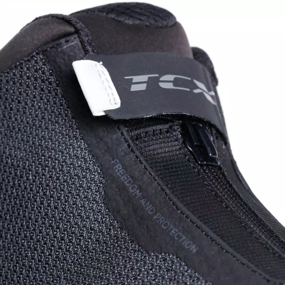 IKASU 2 AIR - BLACK/REFLEX - DAINESE