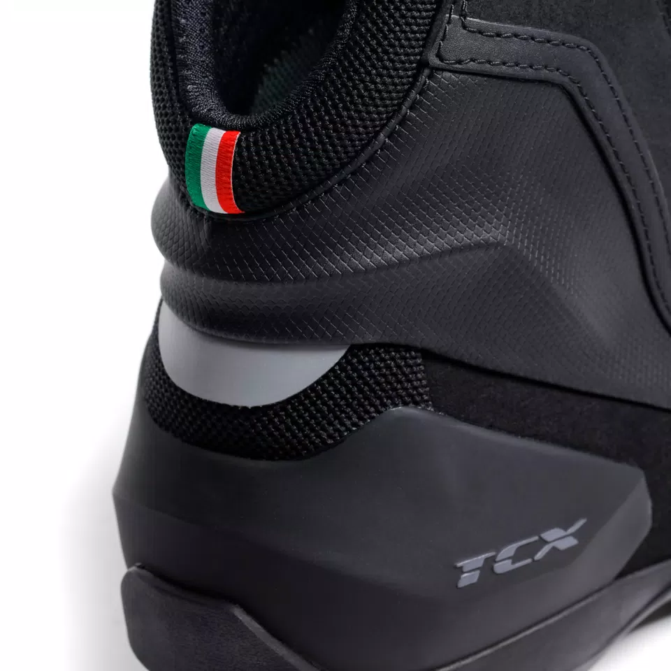 JUPITER 5 GORE-TEX - BLACK - DAINESE