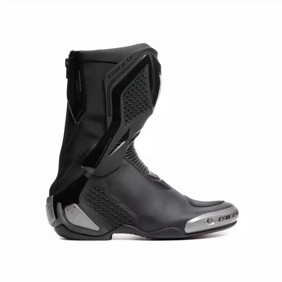 TORQUE 4 - MEN RACING AND ROAD BOOTS - DAINESE