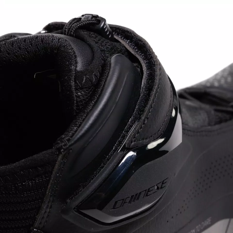SUPERYA - SPORTS MOTORCYCLE SHOES - DAINESE