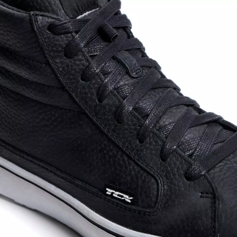 STREET 3 WP - BLACK/BLACK/WHITE - DAINESE