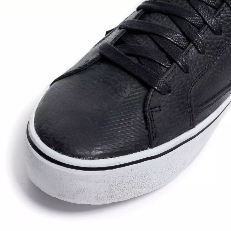 STREET 3 WP - BLACK/BLACK/WHITE - DAINESE