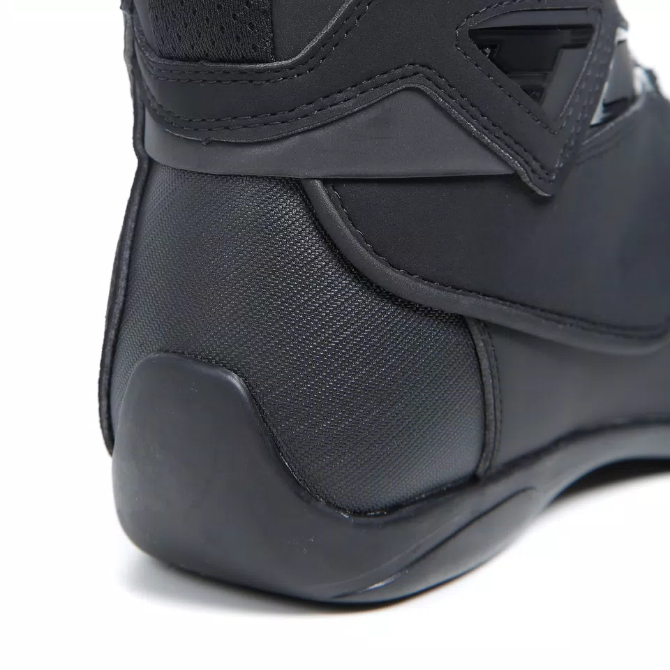 ZETA WP - BLACK - DAINESE