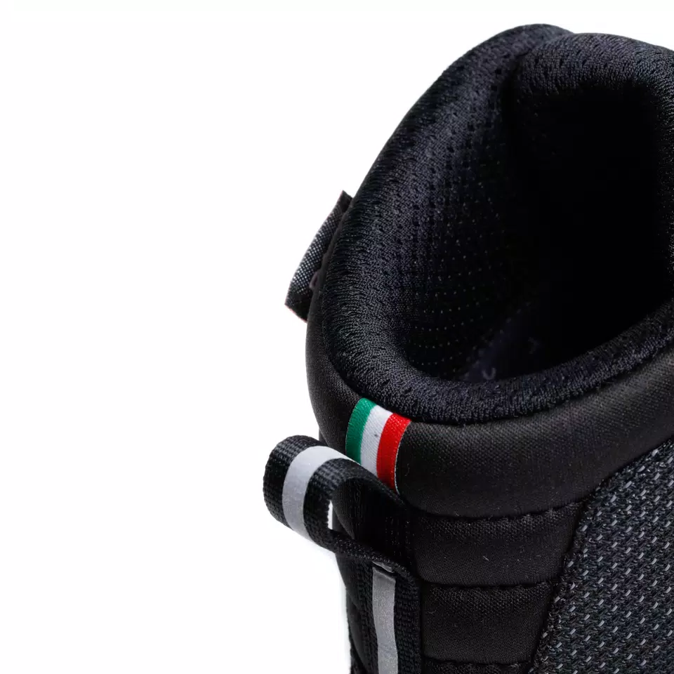IKASU 2 WP - BLACK/WHITE - DAINESE