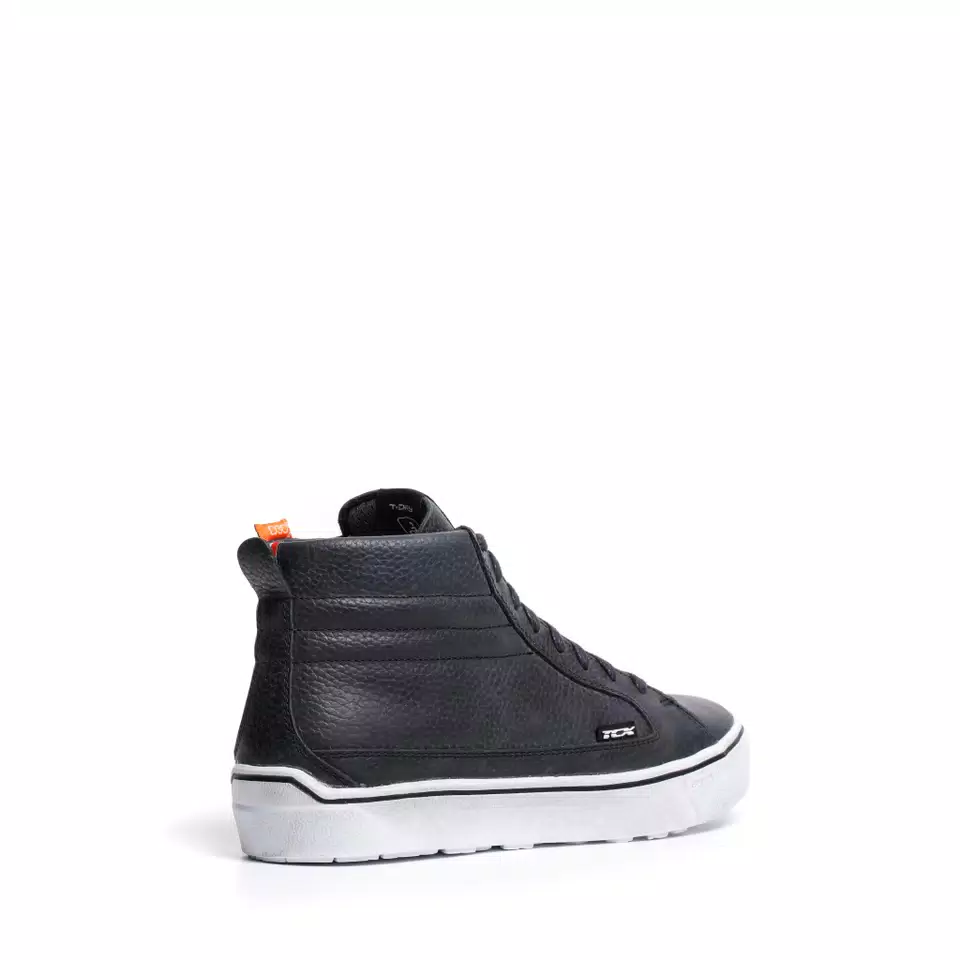 STREET 3 WP - BLACK/BLACK/WHITE - DAINESE