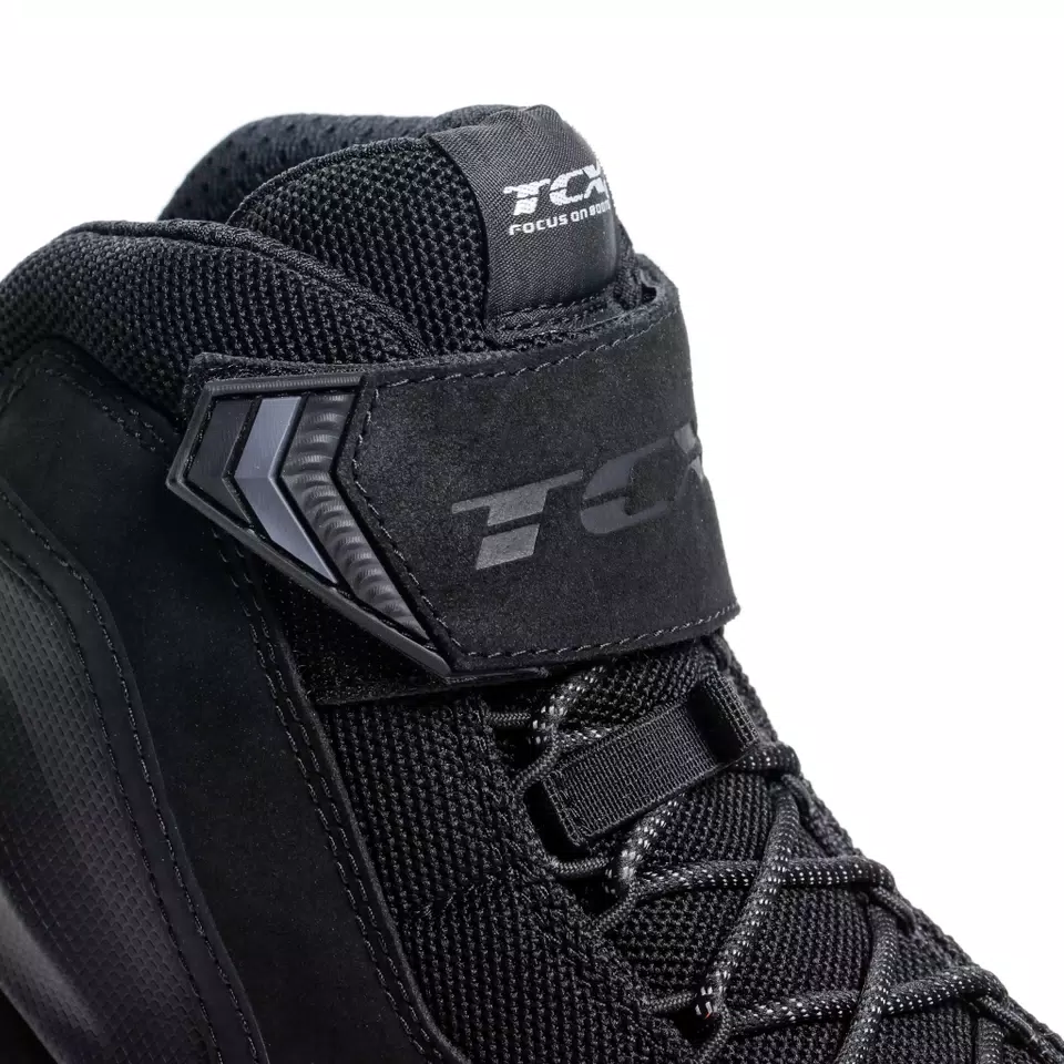 JUPITER 5 GORE-TEX - BLACK - DAINESE